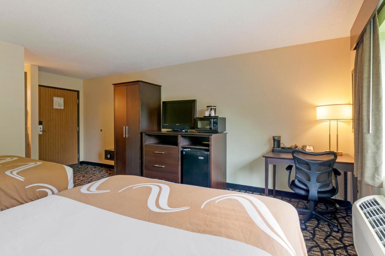 Quality Inn Oshkosh Exteriér fotografie