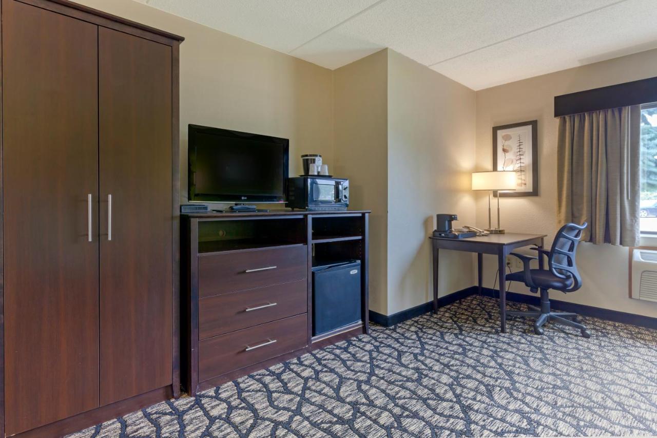 Quality Inn Oshkosh Exteriér fotografie